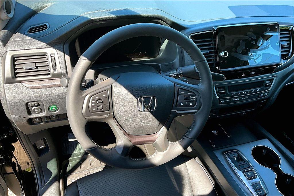 new 2024 Honda Ridgeline car, priced at $43,975