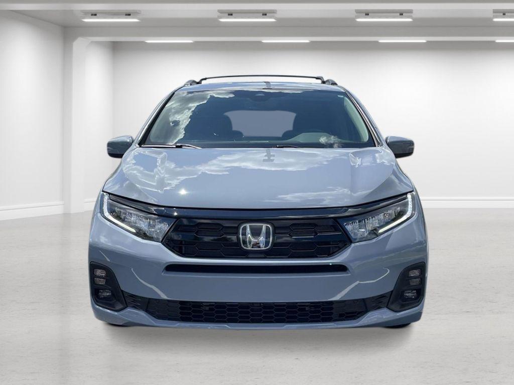 new 2026 Honda Odyssey car, priced at $50,405