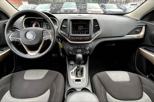 used 2018 Jeep Cherokee car, priced at $15,448
