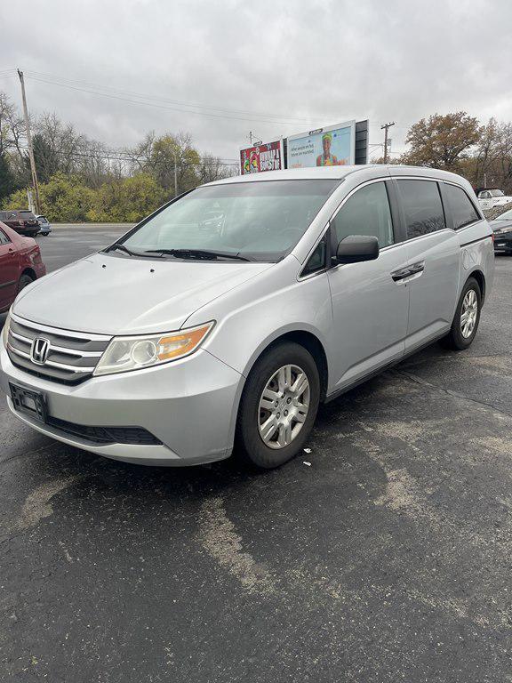 used 2011 Honda Odyssey car, priced at $5,800