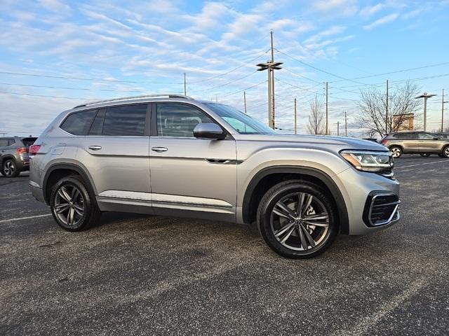 used 2022 Volkswagen Atlas car, priced at $33,000