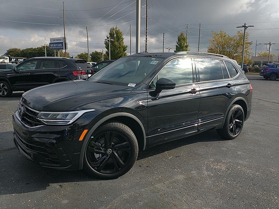 used 2024 Volkswagen Tiguan car, priced at $31,487