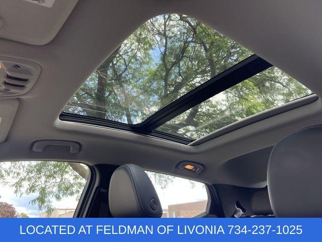 used 2022 Chevrolet Bolt EUV car, priced at $20,990