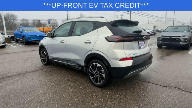 used 2023 Chevrolet Bolt EUV car, priced at $20,470