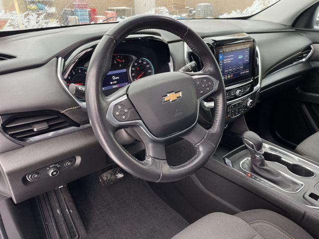 used 2021 Chevrolet Traverse car, priced at $23,990