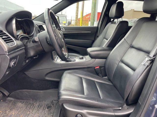 used 2021 Jeep Grand Cherokee car, priced at $28,990