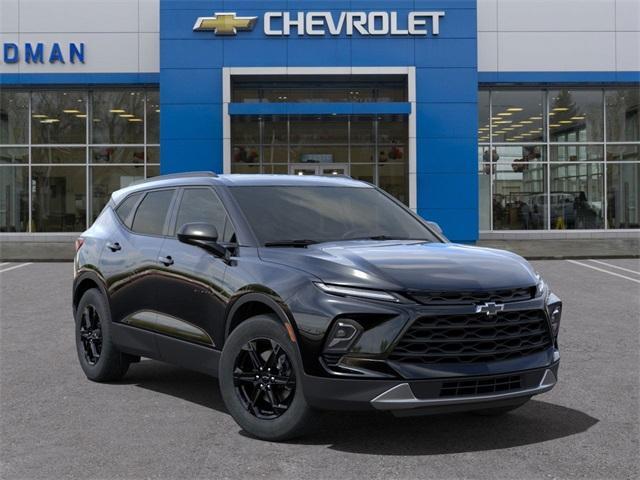 new 2025 Chevrolet Blazer car, priced at $35,179