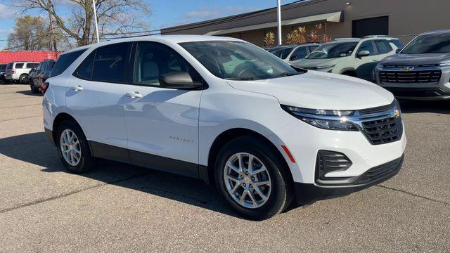 used 2022 Chevrolet Equinox car, priced at $18,990