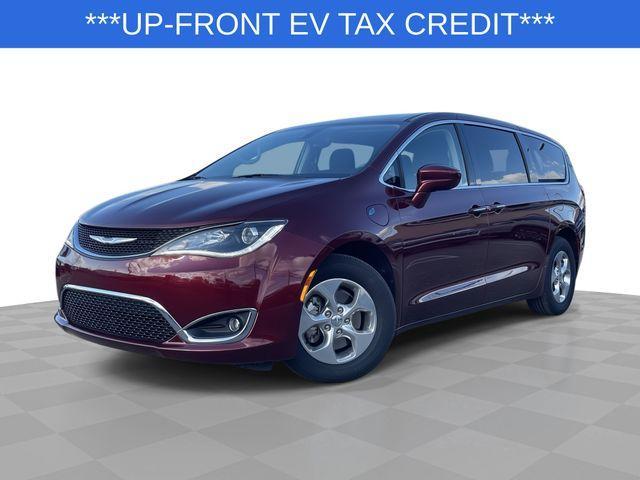 used 2020 Chrysler Pacifica Hybrid car, priced at $22,930