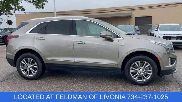 used 2023 Cadillac XT5 car, priced at $30,990