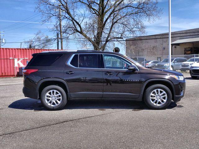 used 2018 Chevrolet Traverse car, priced at $18,990