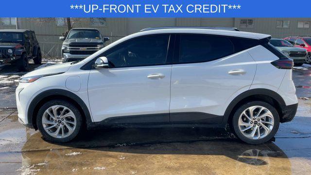 used 2022 Chevrolet Bolt EUV car, priced at $20,990