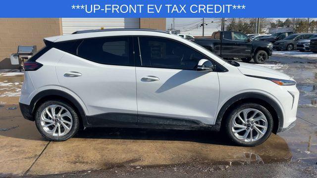 used 2022 Chevrolet Bolt EUV car, priced at $20,990