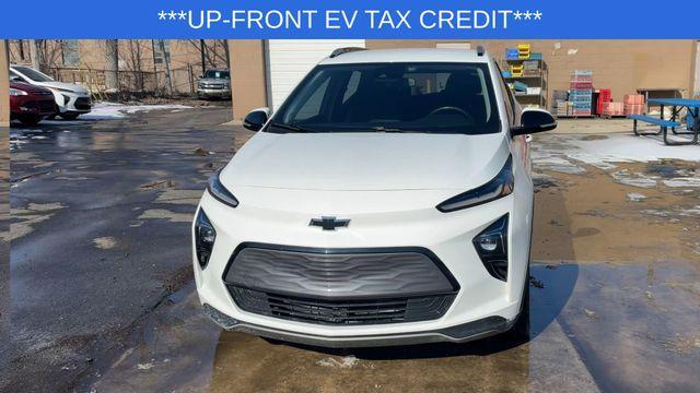 used 2022 Chevrolet Bolt EUV car, priced at $20,990