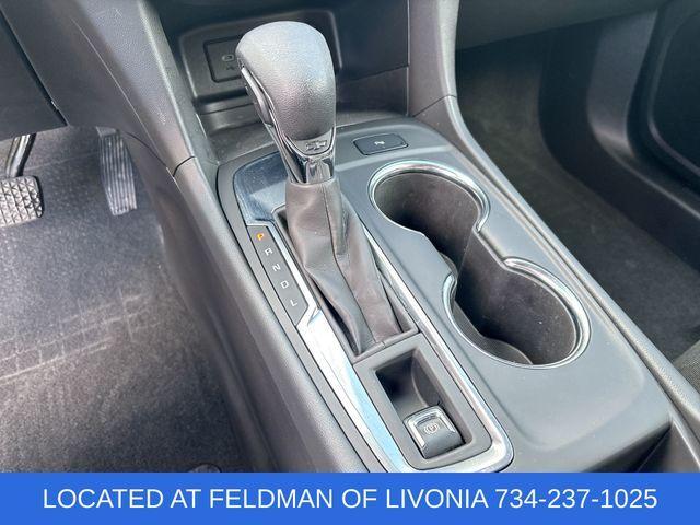 used 2022 Chevrolet Equinox car, priced at $21,990