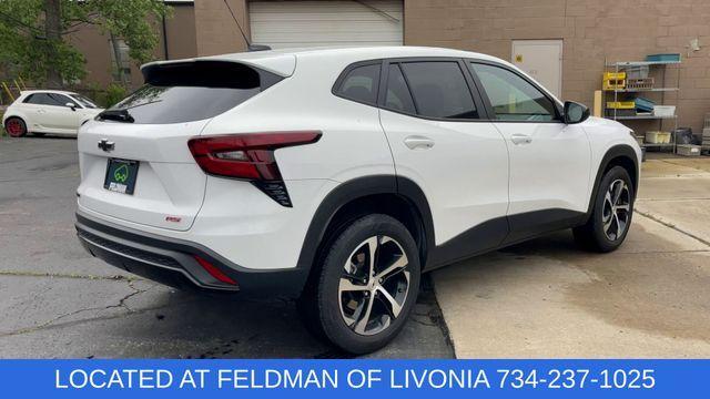 used 2024 Chevrolet Trax car, priced at $21,990