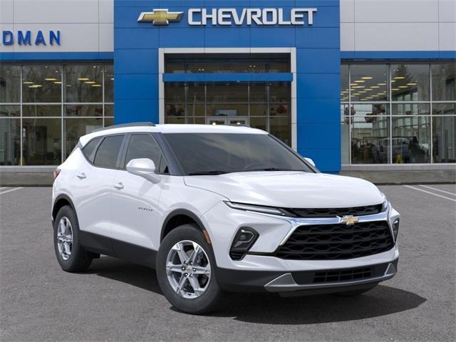 new 2024 Chevrolet Blazer car, priced at $31,985