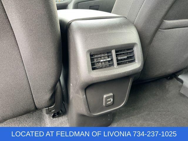 used 2022 Chevrolet Equinox car, priced at $19,990