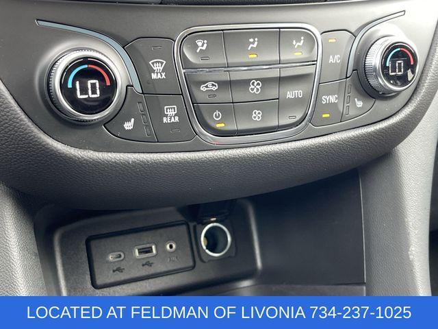 used 2022 Chevrolet Equinox car, priced at $19,990