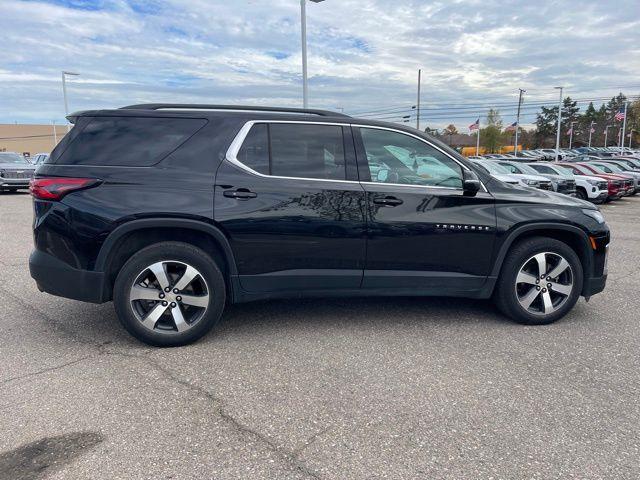 used 2023 Chevrolet Traverse car, priced at $32,990