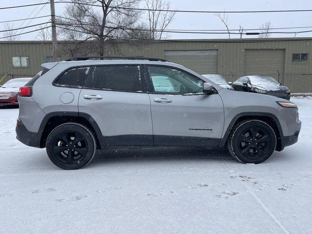 used 2016 Jeep Cherokee car, priced at $7,990