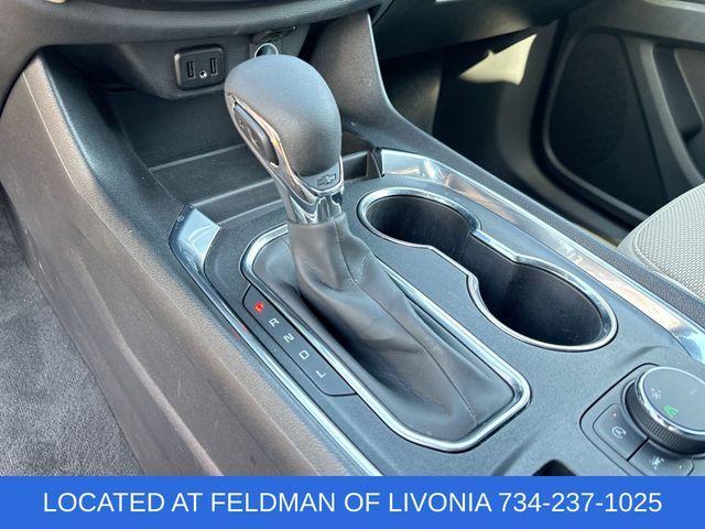 used 2023 Chevrolet Traverse car, priced at $28,990