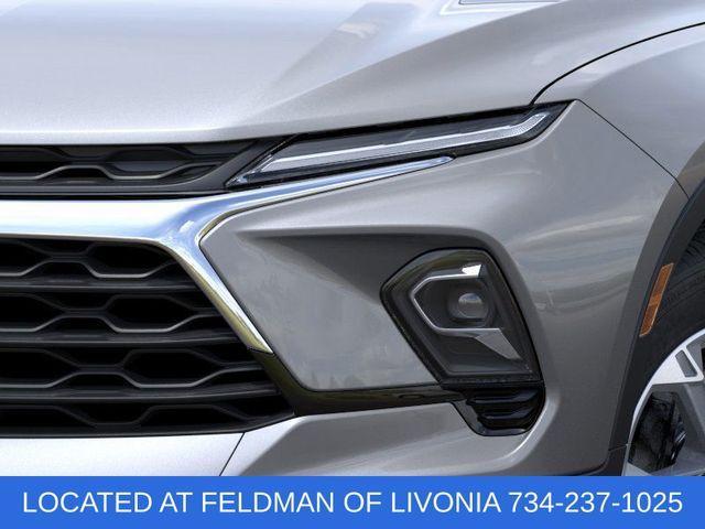 new 2025 Chevrolet Blazer car, priced at $32,417