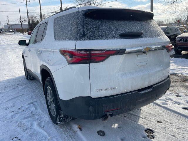 used 2022 Chevrolet Traverse car, priced at $27,990