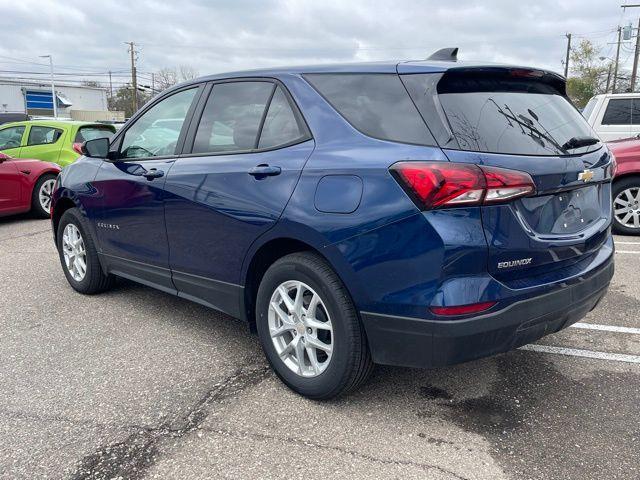 used 2023 Chevrolet Equinox car, priced at $21,990