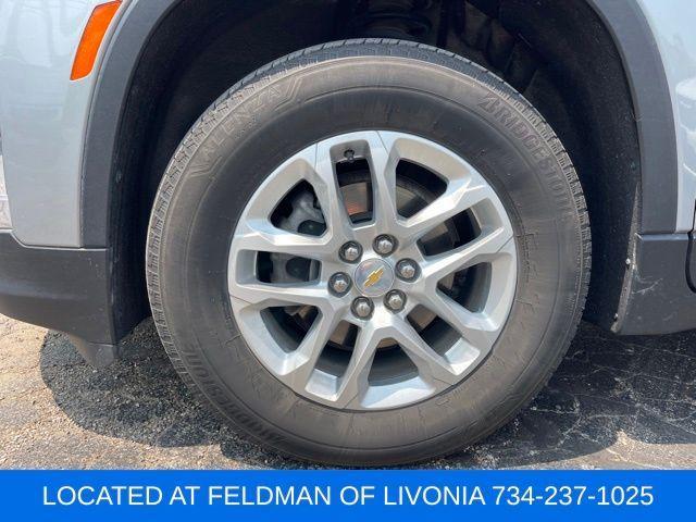 used 2023 Chevrolet Traverse car, priced at $29,990
