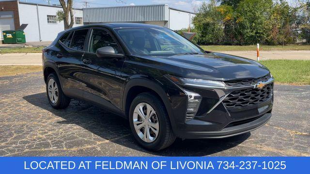 used 2024 Chevrolet Trax car, priced at $19,990
