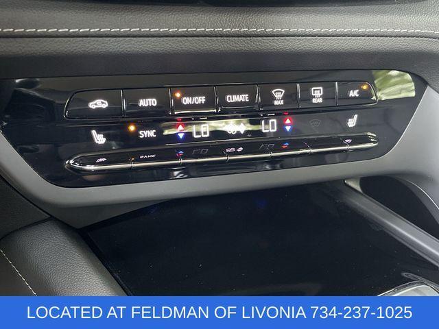 used 2023 Buick Envision car, priced at $27,990