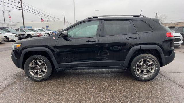 used 2019 Jeep Cherokee car, priced at $17,990