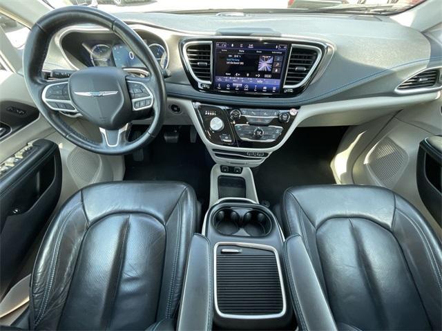 used 2021 Chrysler Pacifica Hybrid car, priced at $22,890