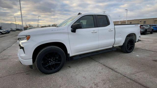 used 2022 Chevrolet Silverado 1500 car, priced at $41,990