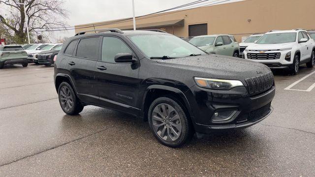 used 2020 Jeep Cherokee car, priced at $17,990