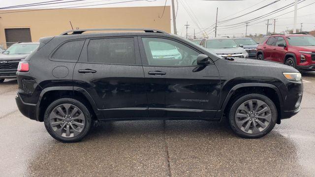 used 2020 Jeep Cherokee car, priced at $17,990