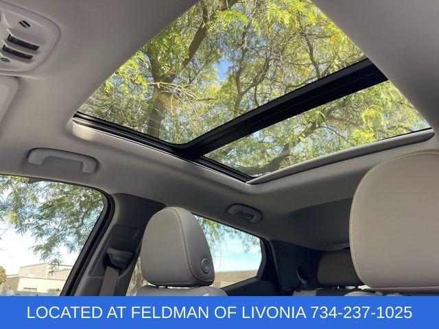 used 2022 Chevrolet Bolt EUV car, priced at $19,490