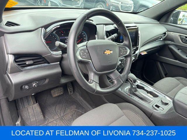 used 2023 Chevrolet Traverse car, priced at $29,990