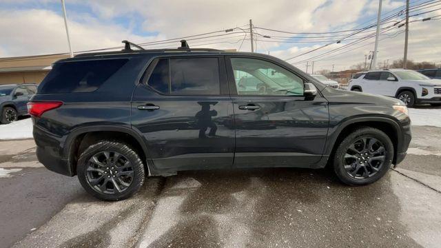 used 2021 Chevrolet Traverse car, priced at $25,990