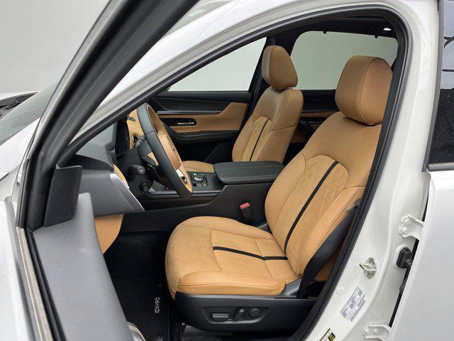 new 2025 Mazda CX-90 car, priced at $55,018