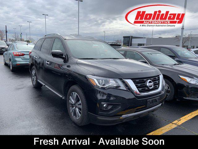 used 2019 Nissan Pathfinder car, priced at $24,000