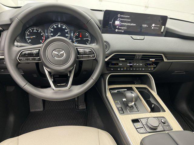 new 2025 Mazda CX-90 car, priced at $41,275