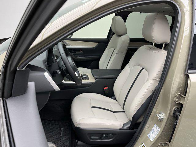 new 2025 Mazda CX-70 car, priced at $45,763