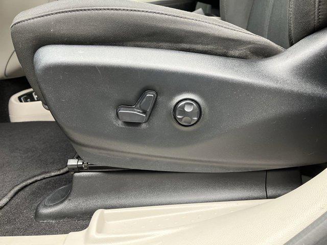 used 2018 Chrysler Pacifica car, priced at $13,500
