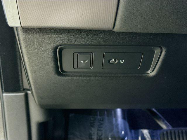 used 2020 Land Rover Range Rover Sport car, priced at $29,992
