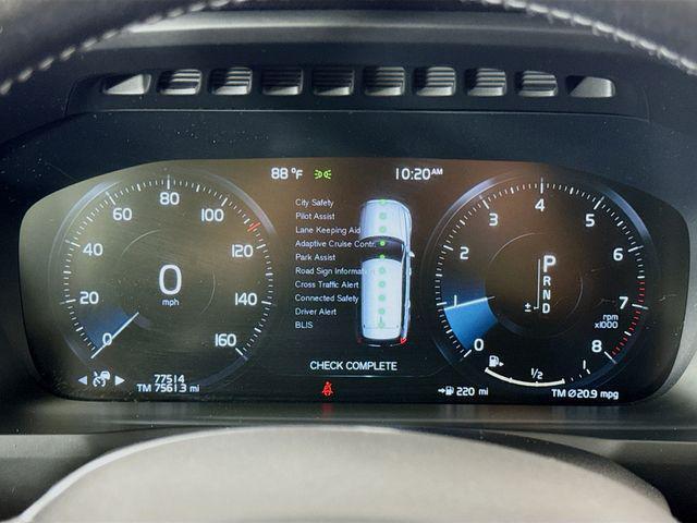used 2021 Volvo XC90 car, priced at $25,995