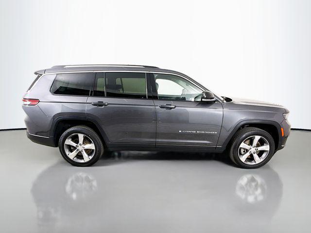 used 2022 Jeep Grand Cherokee L car, priced at $27,997