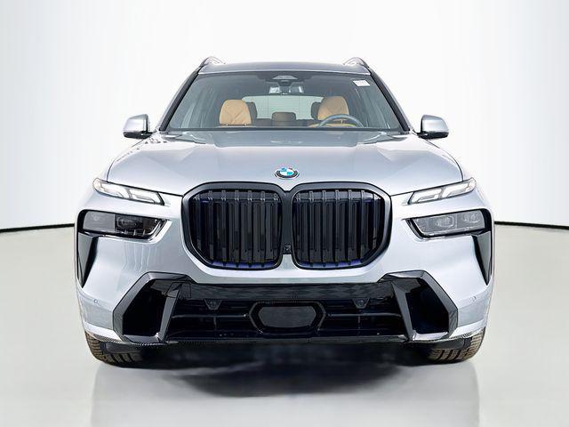 new 2025 BMW X7 car, priced at $95,785