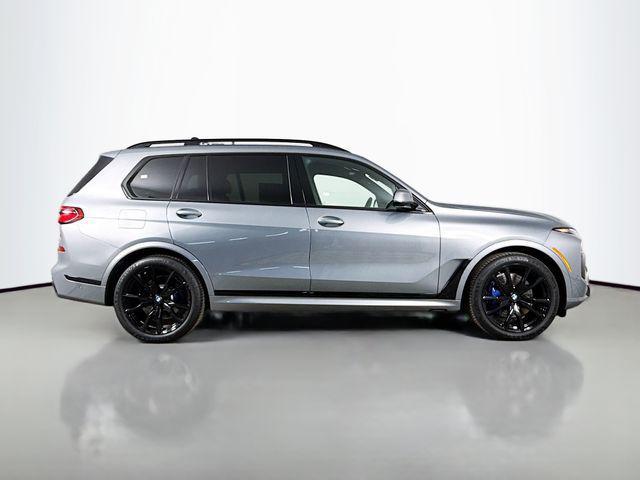 new 2025 BMW X7 car, priced at $95,785